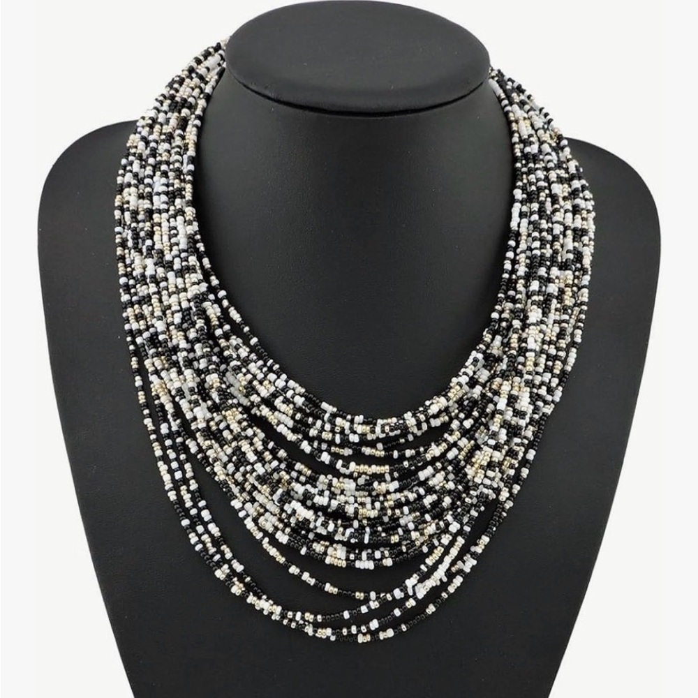 Elegant Multicolor Beaded Necklace